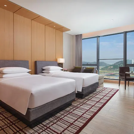 Hyatt Regency Hengqin Hotel Zhuhai Room photo